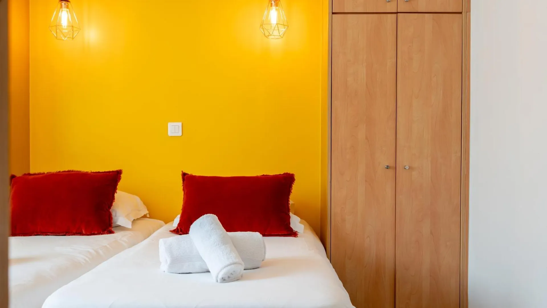 Les 15 Pins & La Mer -Your Green Getaway Near Sea & Beach Antibes Apartment