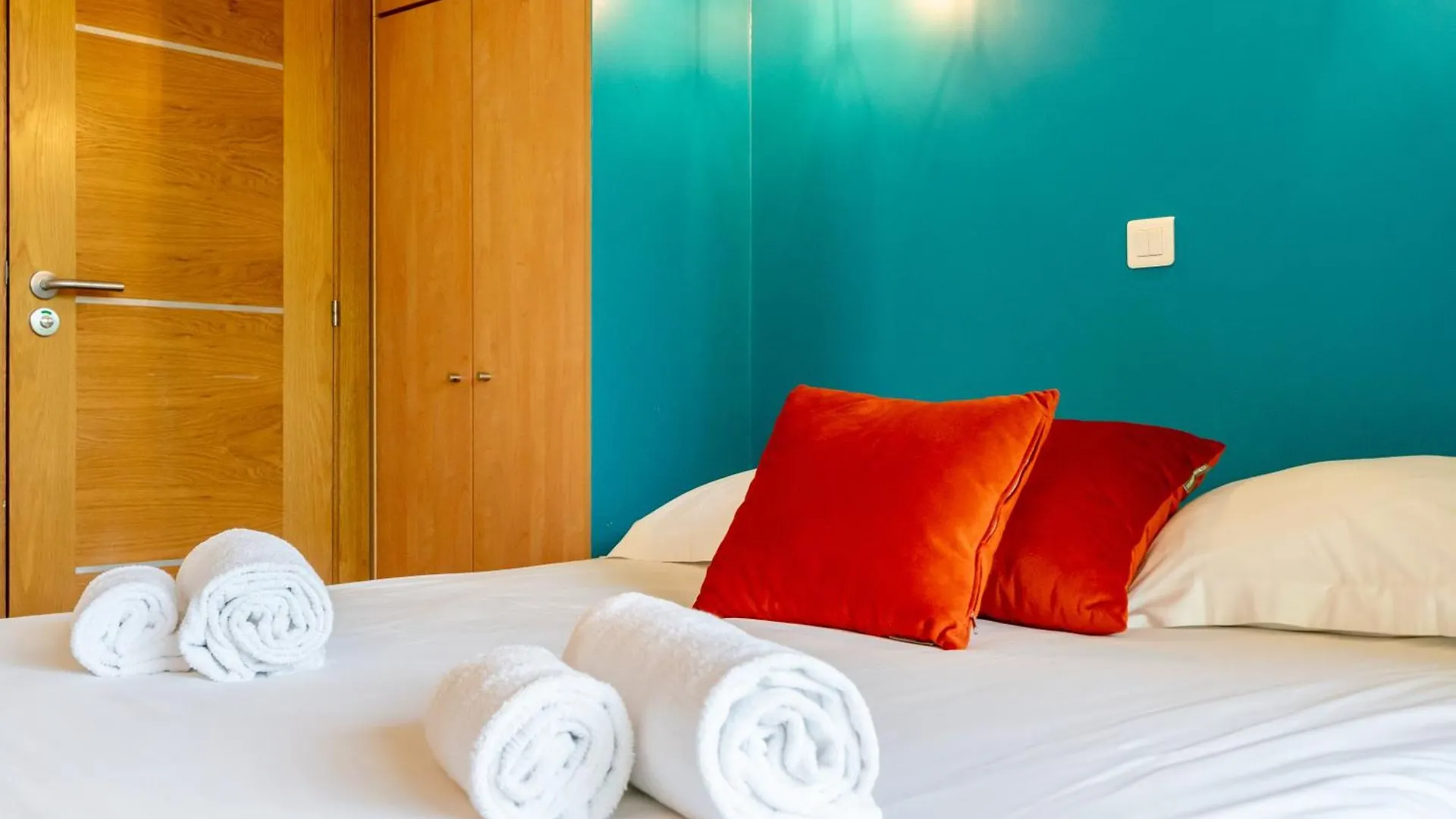 Les 15 Pins & La Mer -Your Green Getaway Near Sea & Beach Antibes Appartement