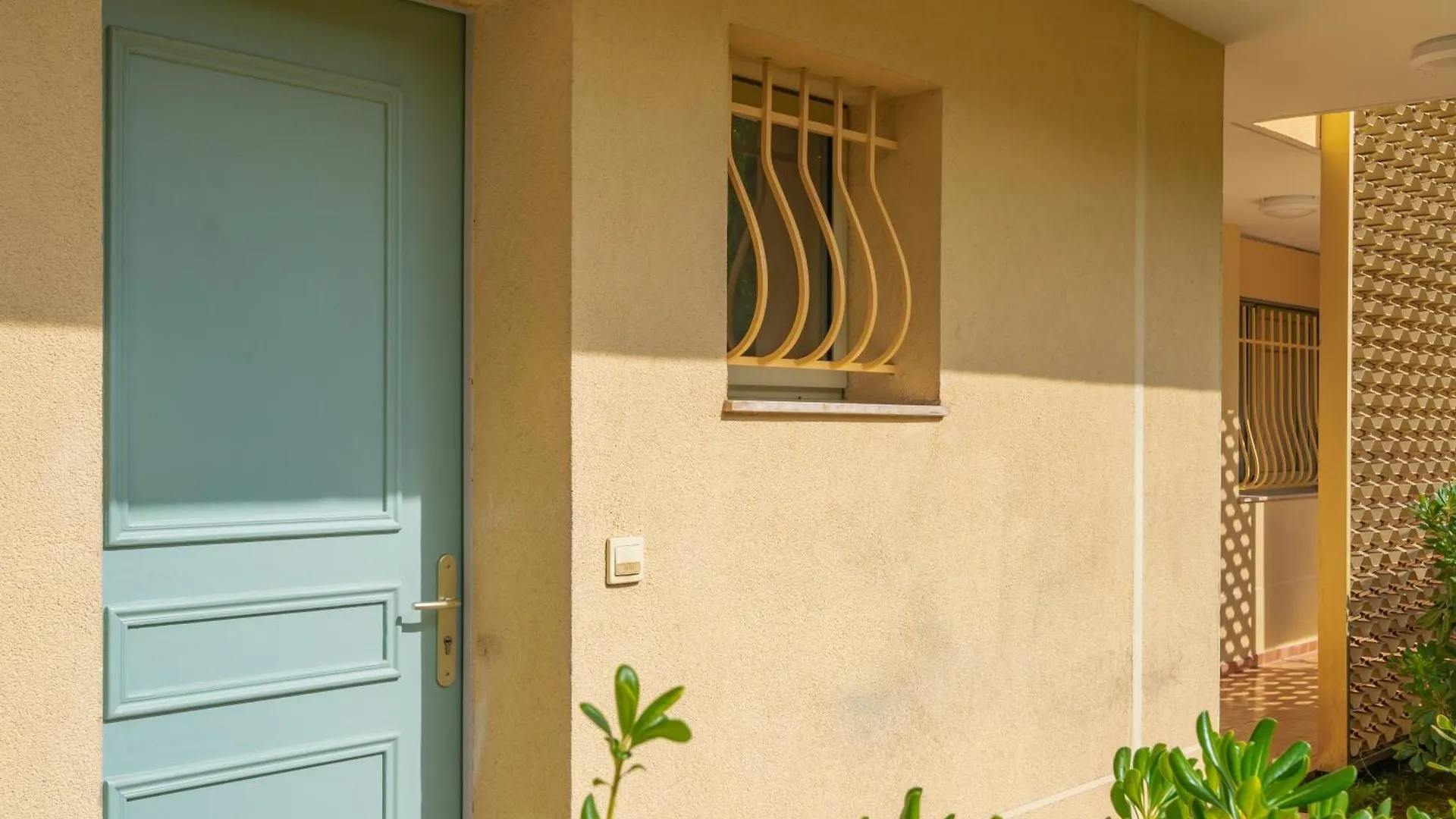 Apartmán Les 15 Pins & La Mer -Your Green Getaway Near Sea & Beach Antibes Francie